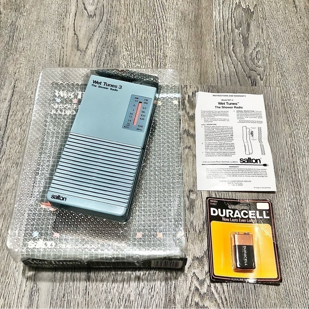 SALTON Vintage 1985 Wet Tunes 3 AM/FM Shower Radio WT-3, Blue Tested.